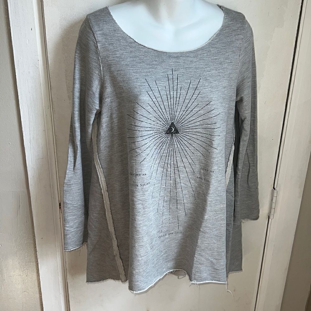 URBAN OUTFITTERS PROJECT SOCIAL T French Terry High Low Sweatshirt Celestial-S